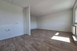 Wohnung mieten in Ostring 32, 02828 Königshufen, Modernes 2-Zimmer-Apartment mit weiter Aussicht, offener Küche & 2 Warmmieten geschenkt!