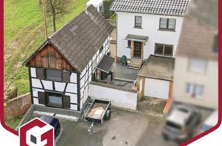 Doppelhaushälfte kaufen in 53359 Rheinbach, Zwei auf einen Streich! Teilmodernisierte Doppelhaushälfte und gemütliches Fachwerkhaus in Oberdrees