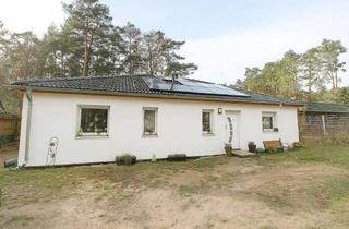 Haus kaufen in 14547 Beelitz, Moderner Bungalow mit großem Grundstück und ausgebautem Nebengelass - Bezugsfrei ab Frühjahr 2026
