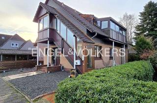 Haus kaufen in 26441 Jever, Zweifamilienhaus in Jever: Solides Investment mit Mietsteigerungspotenzial