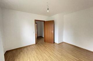 Wohnung mieten in Plauensche Str. 11, 07952 Pausa, 2-Raum Wohnung in Pausa mit Gäste-WC