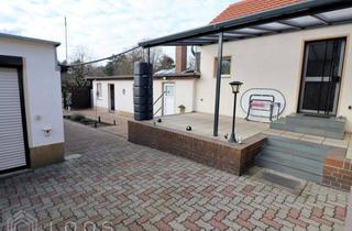 Doppelhaushälfte kaufen in 03238 Sallgast, Wald vor der Tür: Sanierte DHH mit Garten, Terrasse & Nebengebäude