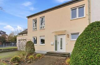 Haus mieten in 53229 Holzlar, Familienfreundliche Doppelhaushälfte mit viel Platz, Garten und Garage in Niederholtorf