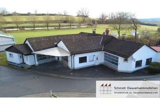 Gewerbeimmobilie mieten in 91338 Igensdorf, beheizte Hallen mit Lackierkabine