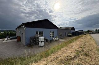 Gewerbeimmobilie kaufen in 92693 Eslarn, Funktionales Gewerbeensemble mit zwei Hallen, Lager- und Verwaltungsgebäude sowie PV‑Anlage