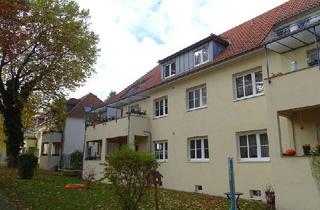 Wohnung kaufen in 01109 Klotzsche, Vermietete ETW mit Dachterrasse – langfristige Perspektive