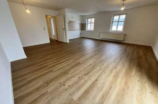 Wohnung mieten in Karl-Marx-Straße 76, 16816 Neuruppin, Business-ready oder privat, renovierte 2-Zimmer-Whg inkl. Stellplatz zu vermieten