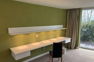 WG-Zimmer mieten in 31141 Hildesheim, Großzügiges und möbliertes Studenten-Zimmer mit Terrasse und Blick über Hildesheim in 3er Wg.