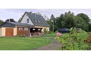 Einfamilienhaus kaufen in 17168 Prebberede, Einfamilienhaus mit großem Grundstück, Carport und Nebengebäuden am Rensower Park in Ostsee Nähe