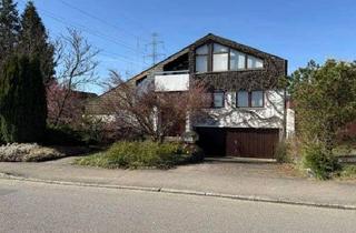 Anlageobjekt in 72622 Nürtingen, Einfamilienhaus mit Pool, Einliegerwohnung und weitläufigem Grundstück