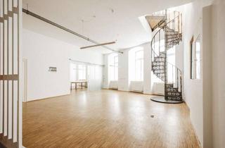 Büro zu mieten in 83278 Traunstein, Exklusives ALTBAU-Büro am Stadtplatz in Traunstein - 2 Etagen mit großzügiger Raumhöhe