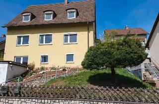 Mehrfamilienhaus kaufen in 96487 Dörfles-Esbach, Dörfles-Esbach - freistehendes Mehrfamilienhaus mit Einliegerwohnung