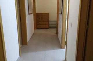 Wohnung kaufen in 63067 Offenbach am Main, Offenbach am Main - Helle 3-Zimmer-Wohnung mit Balkon - Kaiserlei, Stadtgrenze Ffm