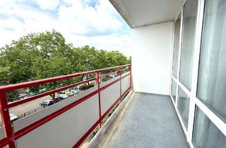 Wohnung kaufen in 53757 Sankt Augustin, Apartment mit Loggia im 4. OG / Aufzug vorhanden / zentrale Lage - alles fußläufig erreichbar