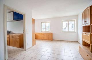 Wohnung kaufen in 86504 Merching, Helle 3-Zimmer-Wohnung mit TG-Stellplatz - solide vermietet in Merching