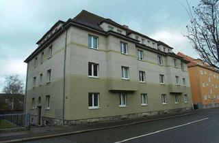 Wohnung mieten in Fuldaer Straße 142, 99423 Nordvorstadt, Zentrale 3-Raum-Wohnung mit Abstellraum und Wintergarten!