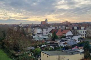 Wohnung mieten in Gustav-Zenker-Straße, 39218 Schönebeck, 3-Zimmer-Wohnung mit Balkon und Aufzug