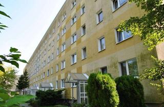 Wohnung mieten in Geschwister-Scholl-Straße, 03172 Guben, Große Familienwohnung mit 4 Zimmern sucht Mieter!