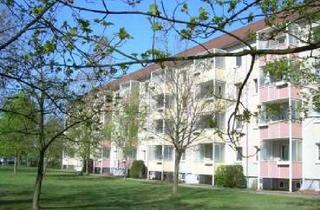 Wohnung mieten in Anne-Frank-Straße 19, 03172 Guben, Große Familienwohnung mit 4 Zimmern und Balkon!