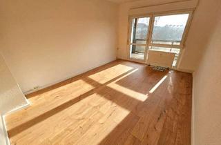 Wohnung mieten in Wilhelm- Kuhr- Str. 3 g, 39288 Burg, ERSTBEZUG nach Renovierung inkl. 5 Zimmern+Tageslichtbad mit Wanne+Gäste WC+Laminat+Balkon