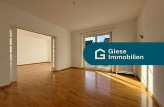 Wohnung mieten in 70597 Degerloch, Helle 4-Zi-Whg mit 2 Balkonen und Garage