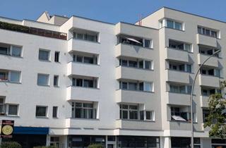 Wohnung mieten in Unter Den Eichen 62, 12203 Lichterfelde, Sanierte 3- Zimmerwohnung mit Balkon in praktischer, Steglitzer Lage zu vermieten