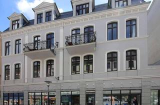 Wohnung mieten in 24937 Altstadt, Altbaucharme mit Flair – Wohnen zwischen Stuck & Flügeltüren