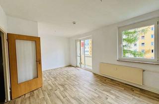 Wohnung mieten in Neuer Friedberg 12, 98527 Suhl, Viel Platz! 4-Zimmer-Wohnung mit Balkon, bequem mit Aufzug zu erreichen