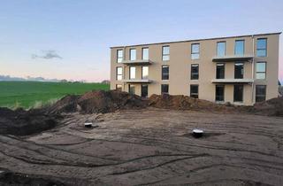 Wohnung mieten in Distelweg, 18195 Tessin, Lichtdurchfluteter ERSTBEZUG mit Aufzug und EBK