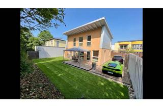 Einfamilienhaus kaufen in 70437 Zuffenhausen, Exklusives freistehendes Einfamilienhaus - ohne Provision - TOP Lage von Stuttgart-Zuffenhausen