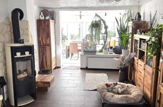 Doppelhaushälfte kaufen in 73457 Essingen, Kreativ gestaltete, modernisierte Doppelhaushälfte nahe dem Ortsrand