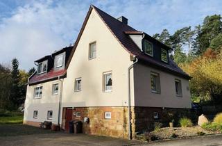 Haus kaufen in 34466 Wolfhagen, Umfangreich saniertes Ein- bis Zweifamilienhaus am Fuße der Weidelsburg in Wolfhagen-Ippinghausen