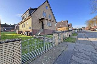 Haus kaufen in 23619 Zarpen, Zarpen : Zweifamilienhaus mit Garage, Vollkeller und Ausbaureserve im Ortskern