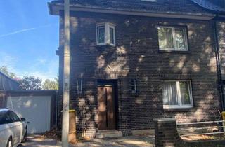 Haus kaufen in 50226 Frechen, Familienfreundliches Ein-/Zweifamilienhaus mit Wintergarten, Garage und ausgebautem Dachgeschoss