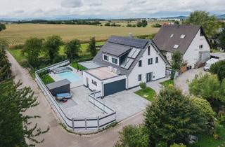 Einfamilienhaus kaufen in 79206 Breisach, Modernes Einfamilienhaus mit Außenpool in idyllischer Ortsrandlage