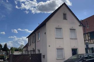 Haus kaufen in 76863 Herxheim, Kurzfristig nutzbares und großzügiges Wohnhaus mit 3 PKW-Garagen und Hofraum !