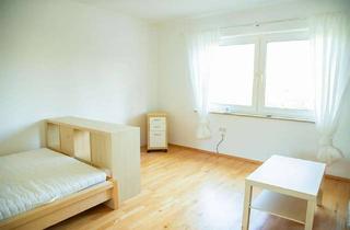 Immobilie mieten in 81249 München, WG Zimmer 20m2 ab 01.02.2026, 3er Frauen WG, ruhige Lage