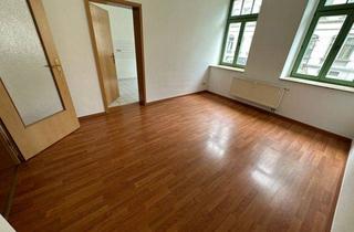Wohnung mieten in Dorotheenstraße 14, 09113 Chemnitz, Frei ab 1.4.26 - Balkon / in Küchwaldnähe ! Laminat