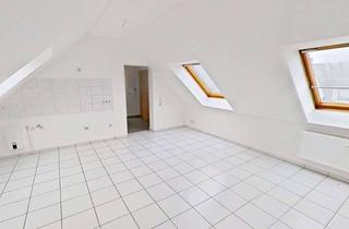 Wohnung mieten in Wanheimerstraße 647, 47249 Wanheim-Angerhausen, Modernisierte 2-Zimmer-Dachgeschosswohnung mit Tageslichtbad