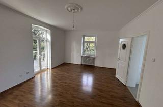 Wohnung mieten in Bierstadter Straße 58, 65189 Wiesbaden, Stilvolle Altbauwohnung - saniert mit Terrasse und Küche