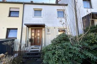 Reihenhaus kaufen in 90530 Wendelstein, Reihenweise Wohnvergnügen! Reihenhaus in Wendelstein mit Ausbaureserve und 2 Garagen