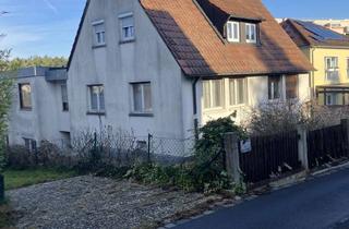 Grundstück zu kaufen in Wielandstr. 17, 90513 Zirndorf, Grundstück mit Neubaupotential in Weiherhof mit Altbestand