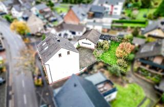 Mehrfamilienhaus kaufen in 53639 Königswinter, Königswinter - *Provisionsfrei* 5-Parteien-Haus in Königswinter-Heisterbacherrott