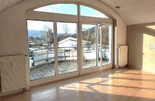 Penthouse kaufen in 73547 Lorch, Lorch - Provisionsfrei* 5 Zi.- Penthousefeeling TOPGEPFLEGT übers ganze Dachges. inkl. EBK sofort beziehbar