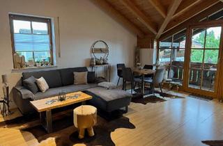 Wohnung kaufen in 83064 Raubling, Raubling - Verkaufe helle 2 Zimmer DG Wohnung in Raubling (OT Pfraundorf)