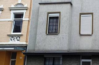 Einfamilienhaus kaufen in 41460 Neuss, Neuss - Dreifamilienhaus Citylage Garten Wintergarten Keller 1A Zustand