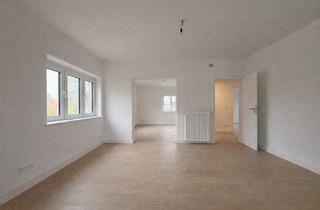 Wohnung mieten in Veerßer Straße 85, 29525 Uelzen, Altbaucharme trifft Neubauqualität – hochwertig sanierte 4-Zi-Wohnung im Hochparterre mit Balkon