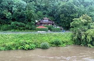 Haus kaufen in 94032 Altstadt, Haus in Passau mit zwei Wohneinheiten, Ferienwohnung
