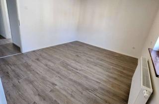 Wohnung kaufen in Ernst-Moritz-Arndt-Str. 25, 86165 Lechhausen, Schöne 2-Zimmerwohnung! Ohne Maklerprovision! Vermietet!