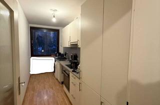 Wohnung mieten in 22159 Farmsen-Berne, Möblierte 3-Zimmer Wohnung mit Balkon( WG geeignet ) in Hamburg-Farmsen-Berne